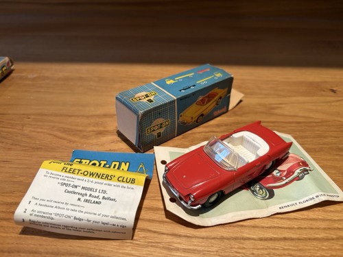 Triang spot 166 renault - triang,
